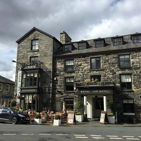 Royal Ship Hotel Dolgellau Exterior foto