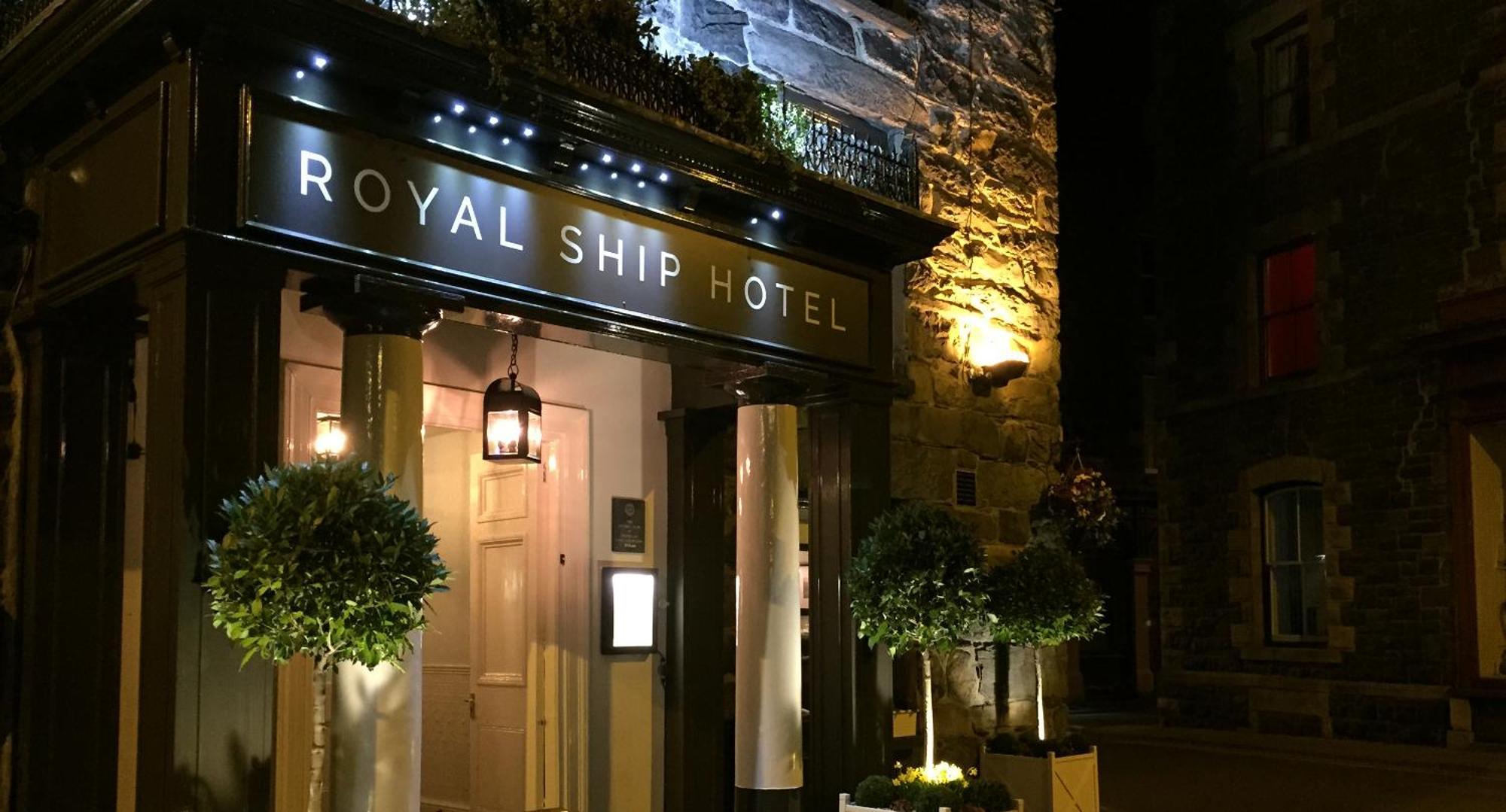 Royal Ship Hotel Dolgellau Exterior foto